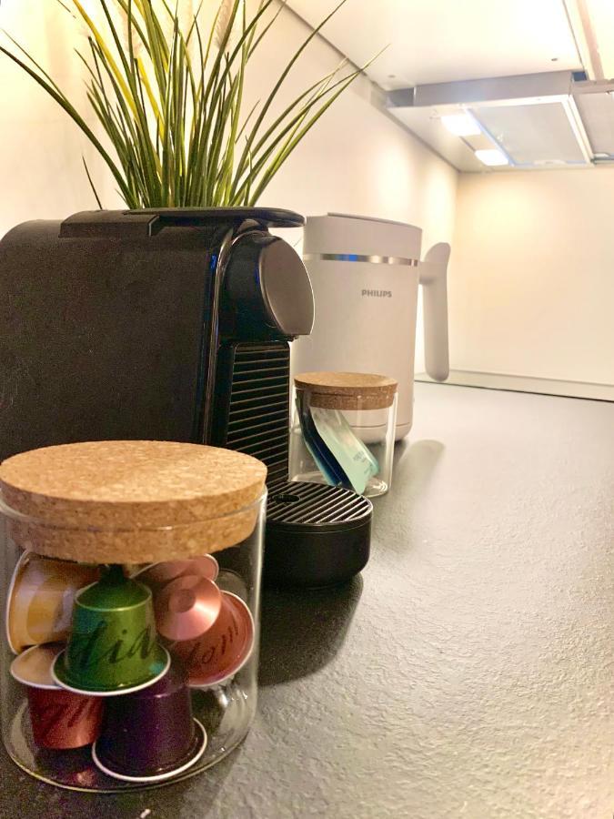 W83 Como Lake House 외부 사진